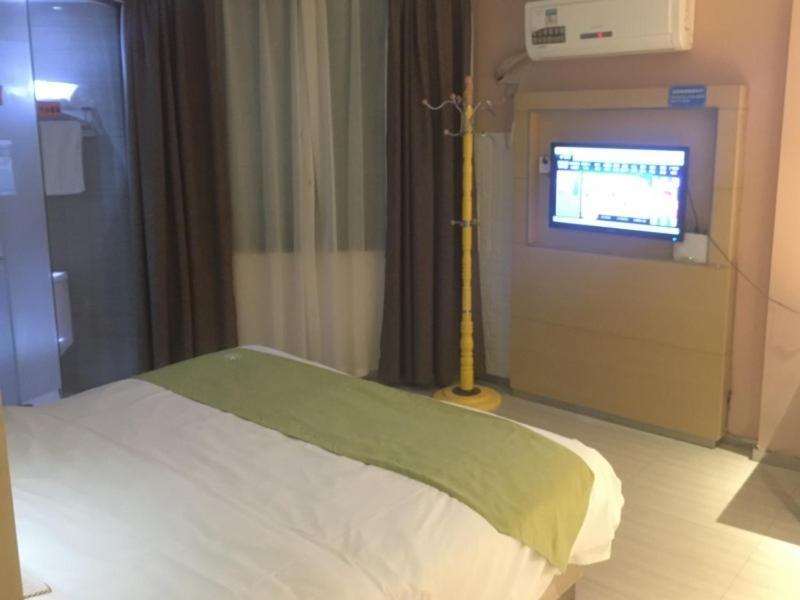 Greentree Alliance Ganzhou City Ningdu County Meijiang Town Sanhuan South Road Hotel Bagian luar foto